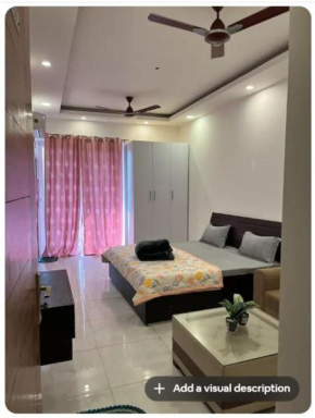 Hello Studio Rental Services